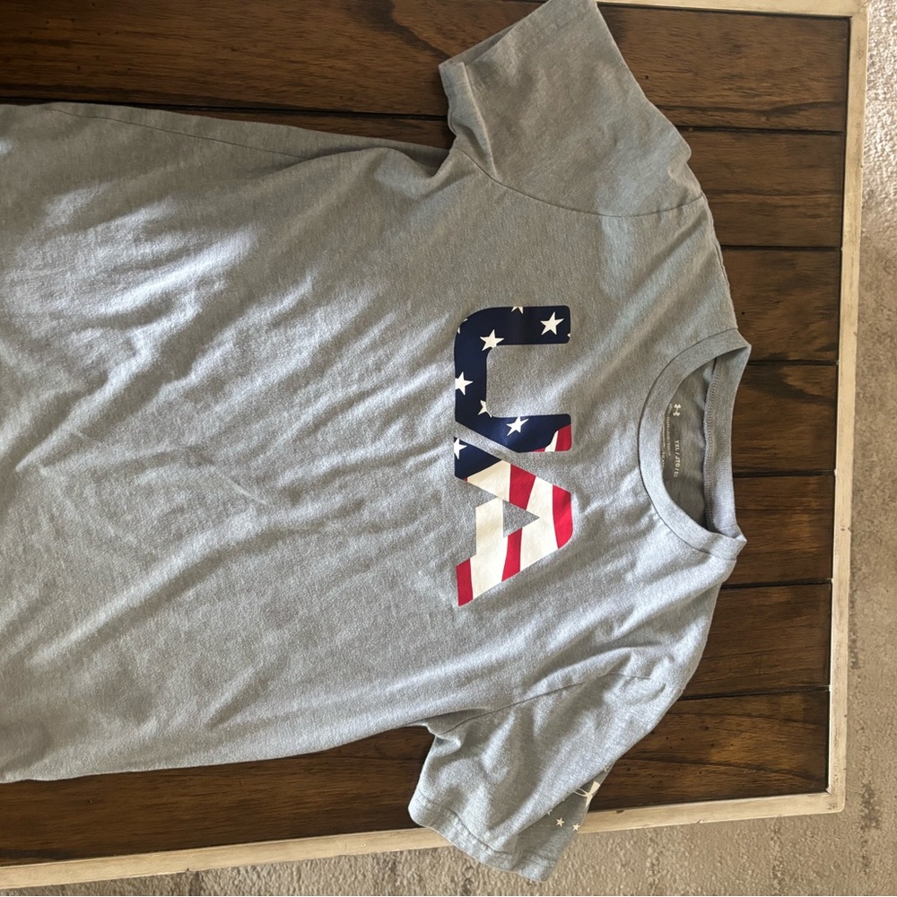 Under Armour Gray HeatGear T-Shirt